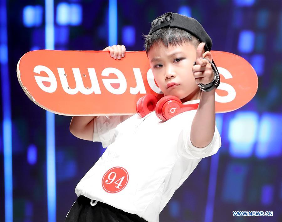 CHINA-SHANDONG-QINGDAO-MODEL CONTEST (CN)