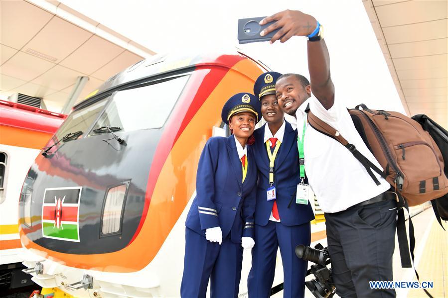KENYA-MOMBASA-NAIROBI-RAILWAY