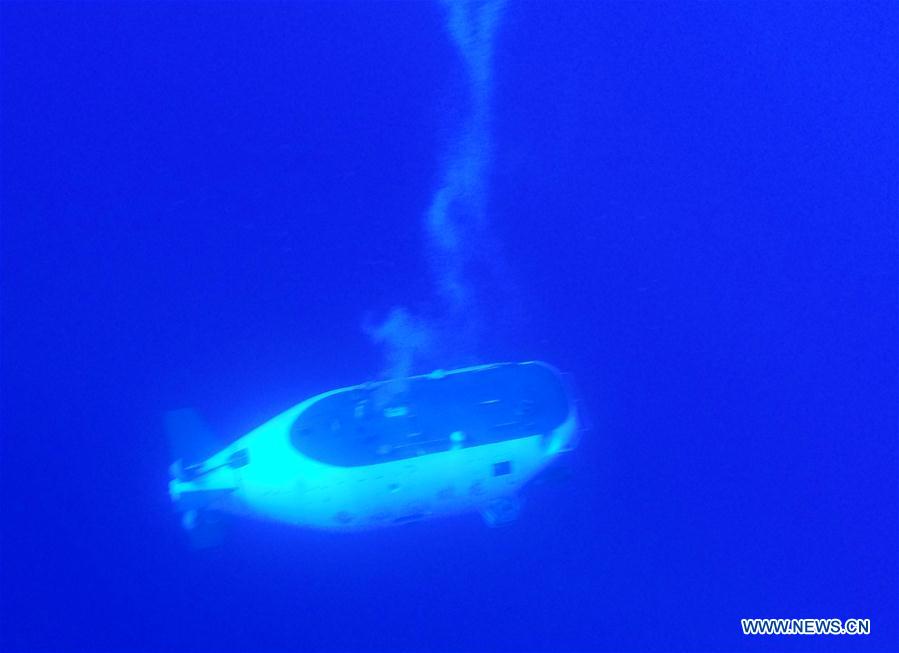 CHINA-MARIANA TRENCH-JIAOLONG-DIVE (CN)