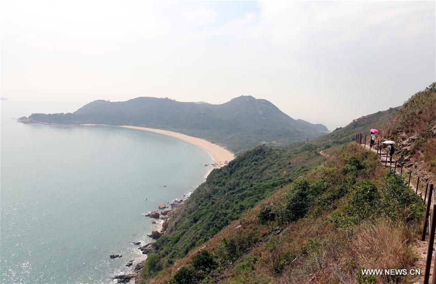CHINA-HONG KONG-MOUNTAIN PATH-DAILY LIFE (CN)