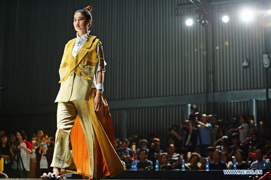 #CHINA-TIANJIN-POLYTECHNIC UNIVERSITY-FASHION SHOW (CN)