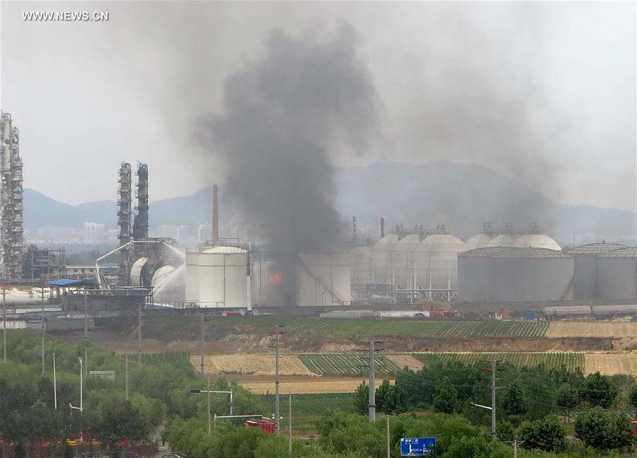 CHINA-SHANDONG-PETROCHEMICAL PLANT-EXPLOSION (CN)
