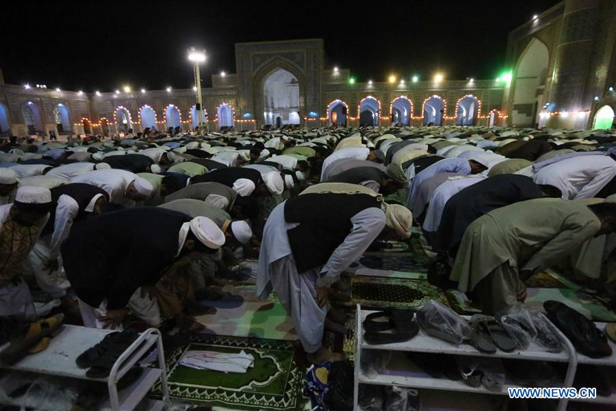 AFGHANISTAN-HERAT-PRAYING-RAMADAN