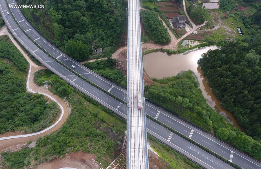 CHINA-SICHUAN-SHAANXI-HIGH-SPEED-RAILWAY (CN)