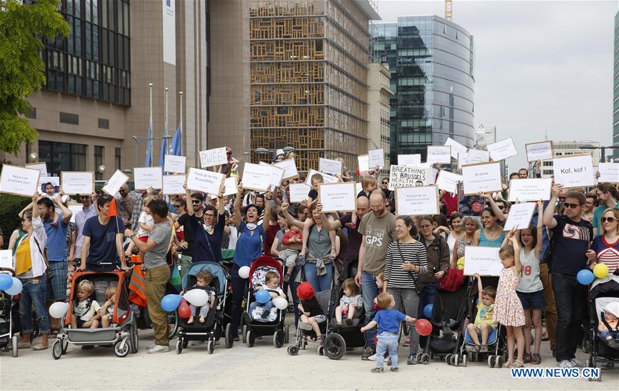 BELGIUM-BRUSSELS-PARADE-AIR QUALITY