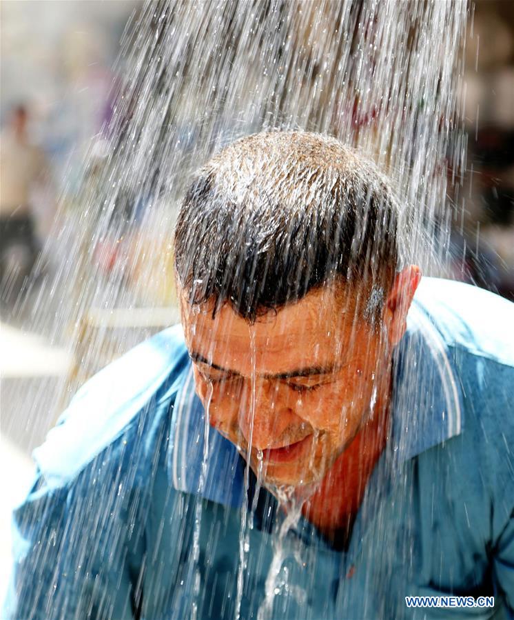 IRAQ-BAGHDAD-HEAT WAVE
