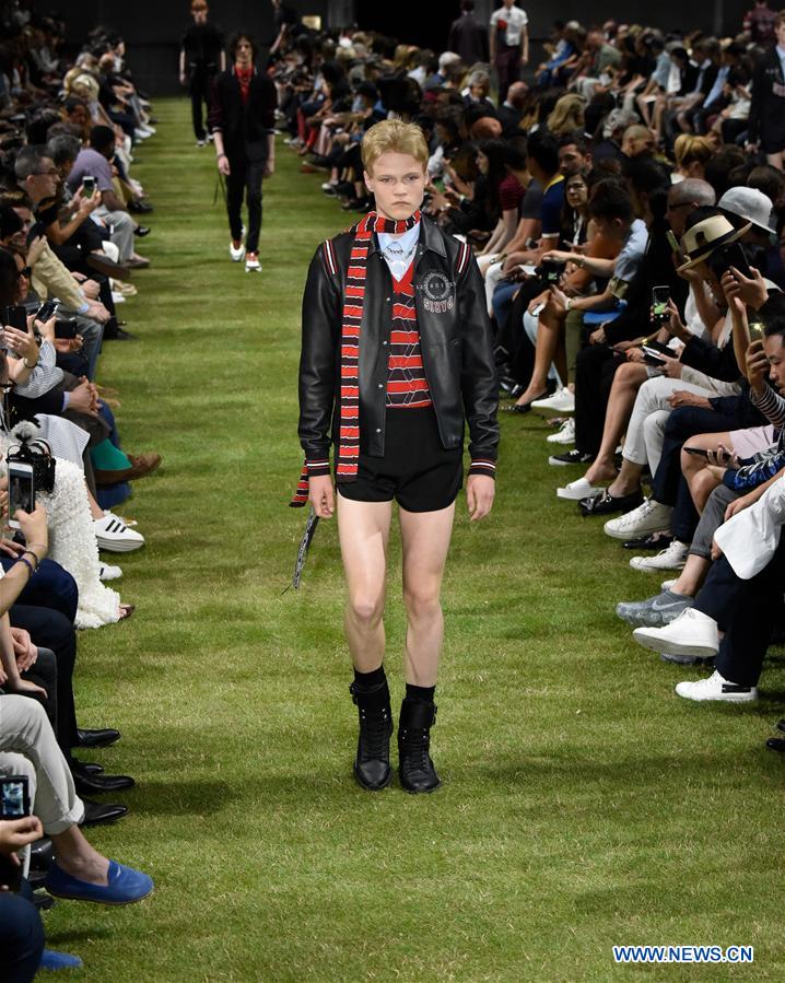 FRANCE-PARIS-MEN'S FASHION WEEK-DIOR HOMME