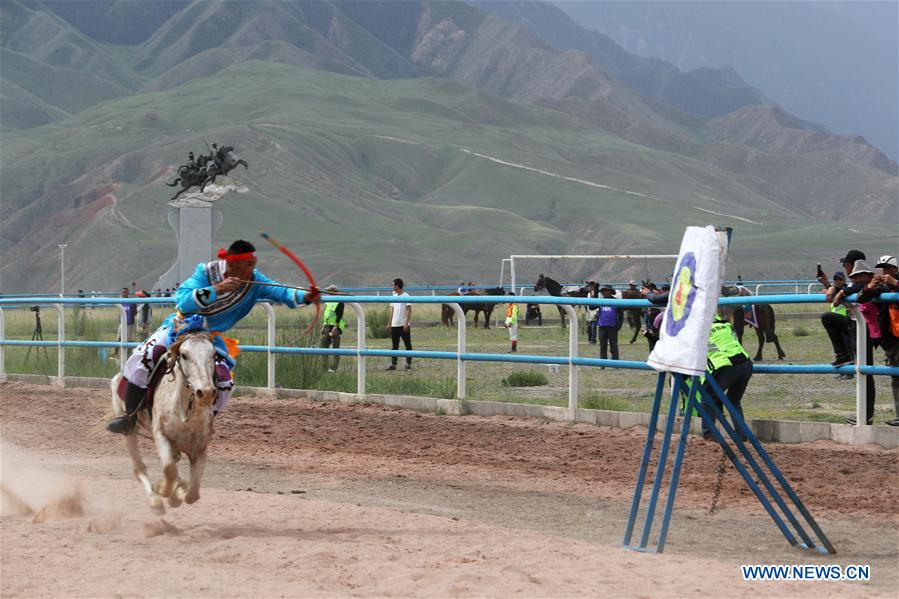 #CHINA-GANSU-ZHANGYE-HORSE RACING (CN)