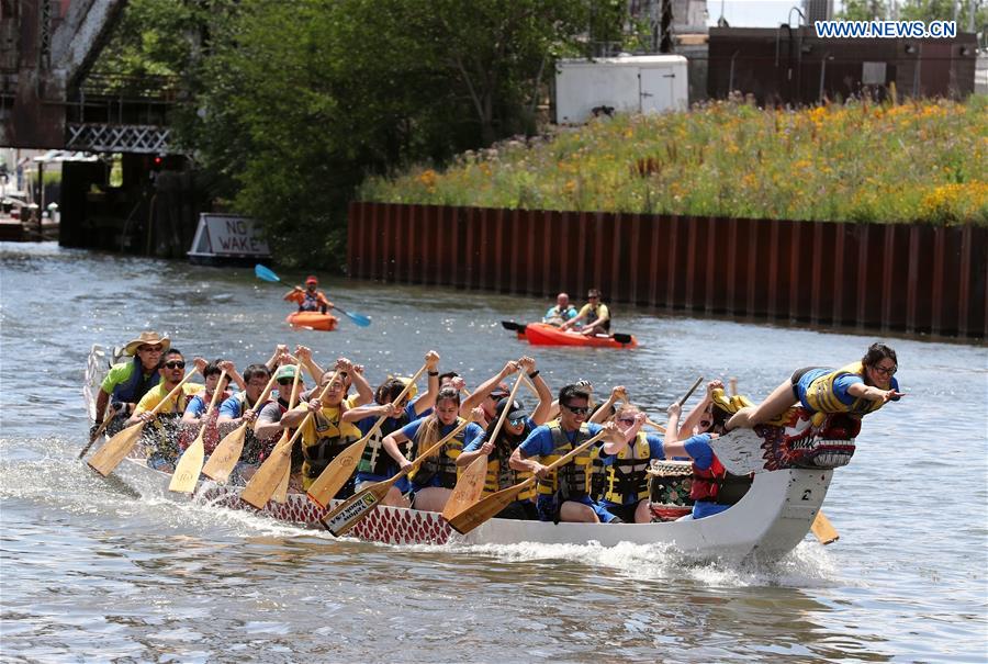 (SP)U.S.-CHICAGO-DRAGON BOAT-RACE