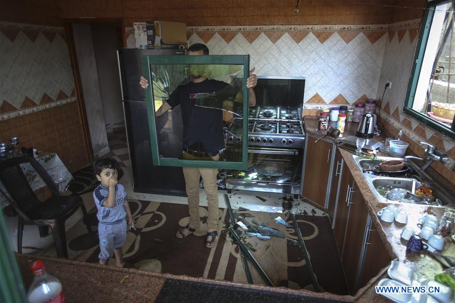 MIDEAST-GAZA CITY-AIRSTRIKE