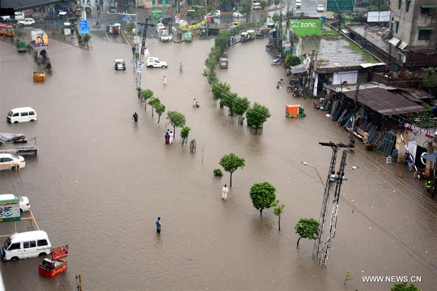 PAKISTAN-LAHORE-MONSOON-FLOOD