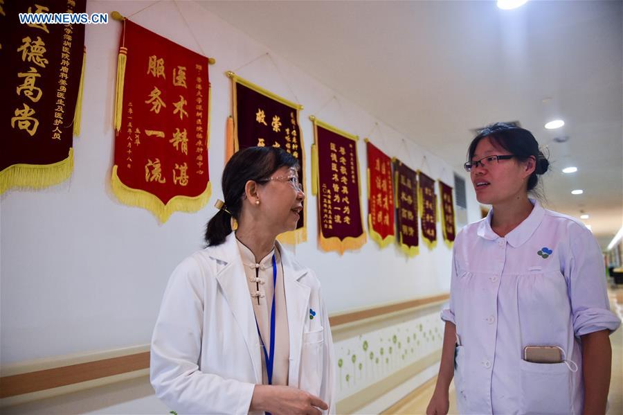 CHINA-SHENZHEN-HONG KONG-DOCTOR (CN)