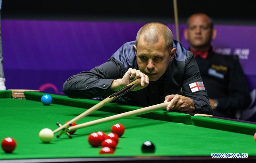 (SP)CHINA-WUXI-SNOOKER-WORLD CUP TEAM-ENGLAND VS SWITZERLAND (CN)