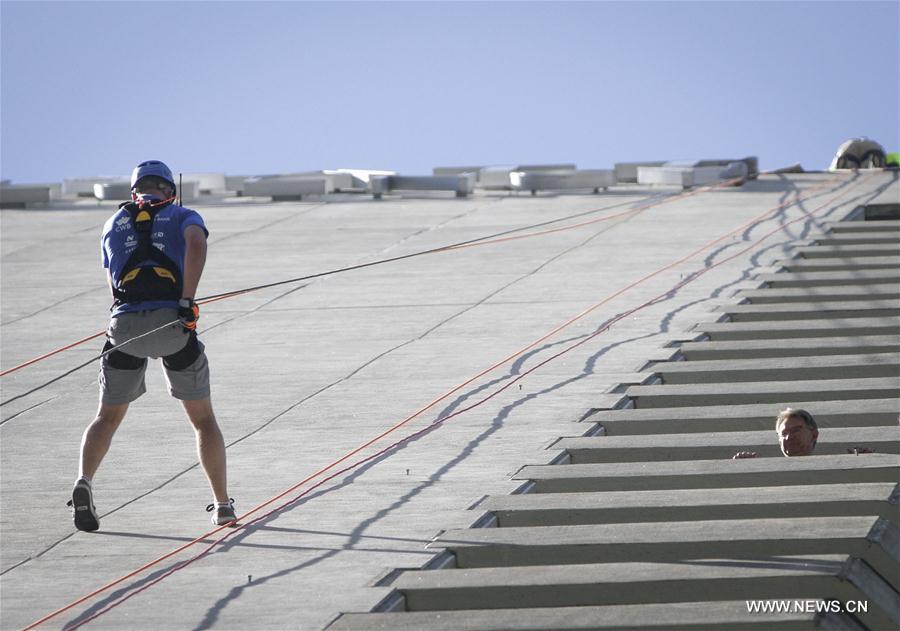 CANADA-VANCOUVER-ROPE FOR HOPE