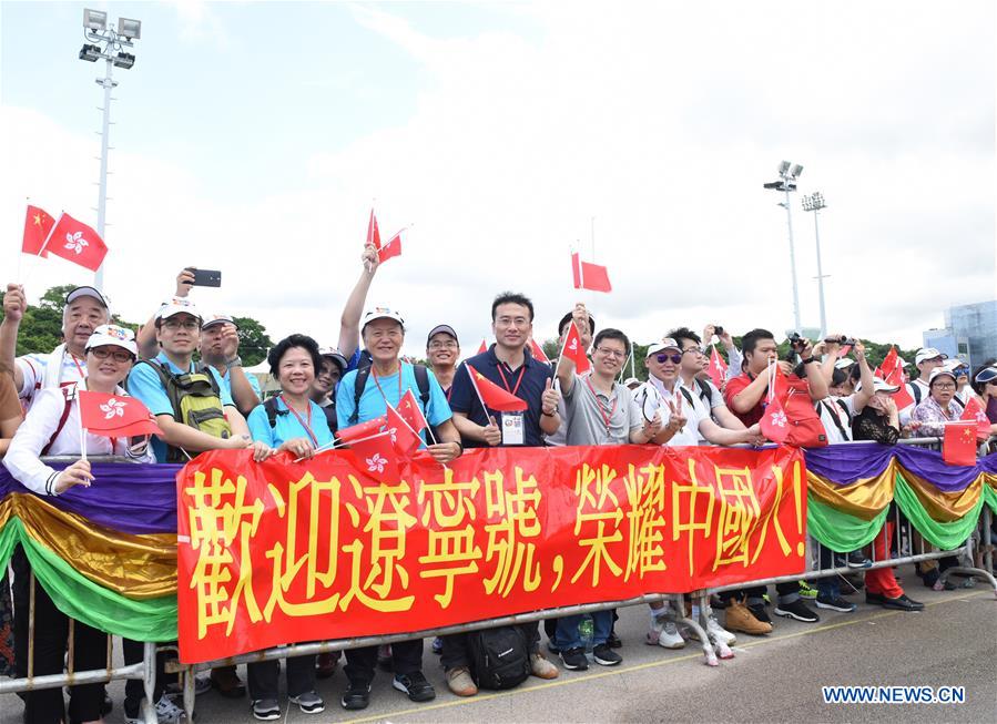 CHINA-HONG KONG-AIRCRAFT CARRIER FORMATION-ARRIVAL (CN)