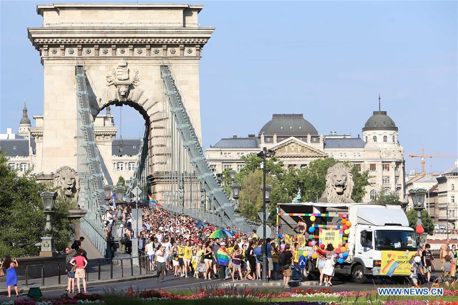 HUNGARY-BUDAPEST-GAY-PRIDE PARADE