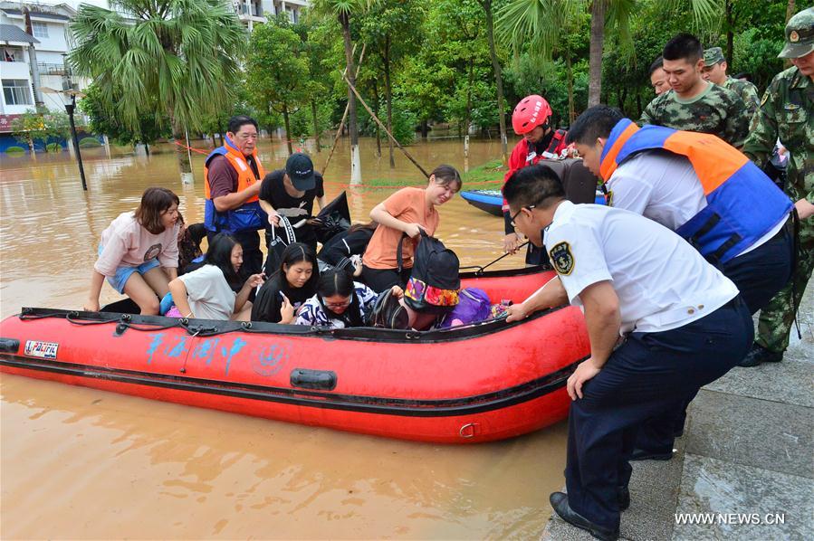 #CHINA-GUANGXI-GUILIN-FLOOD (CN*)