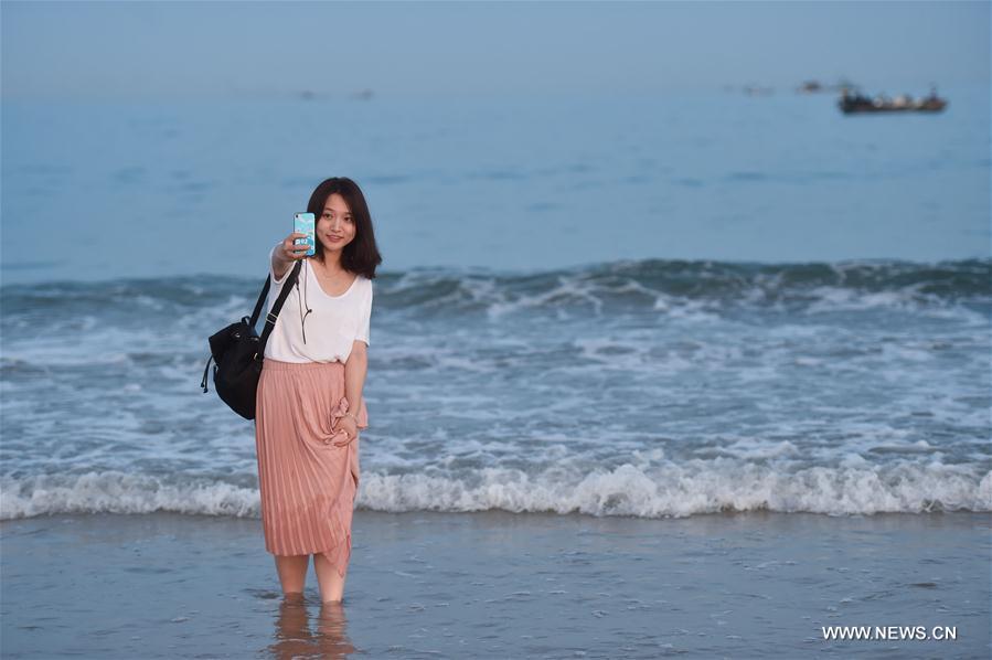 CHINA-FUJIAN-SUMMER LEISURE-SEASIDE (CN)