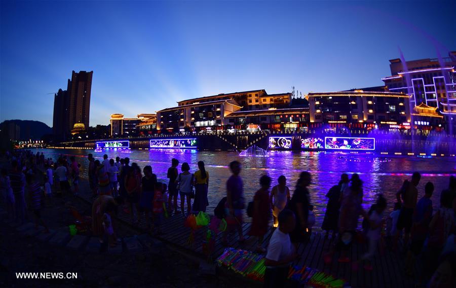 #CHINA-HUBEI-SUMMER NIGHT VIEW (CN)