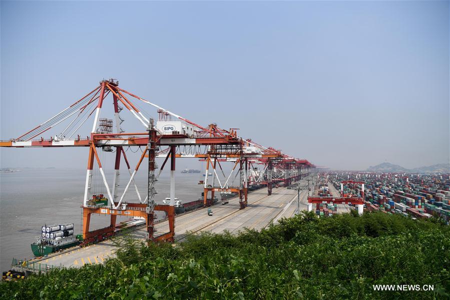CHINA-SHANGHAI-YANGSHAN DEEP WATER PORT (CN)