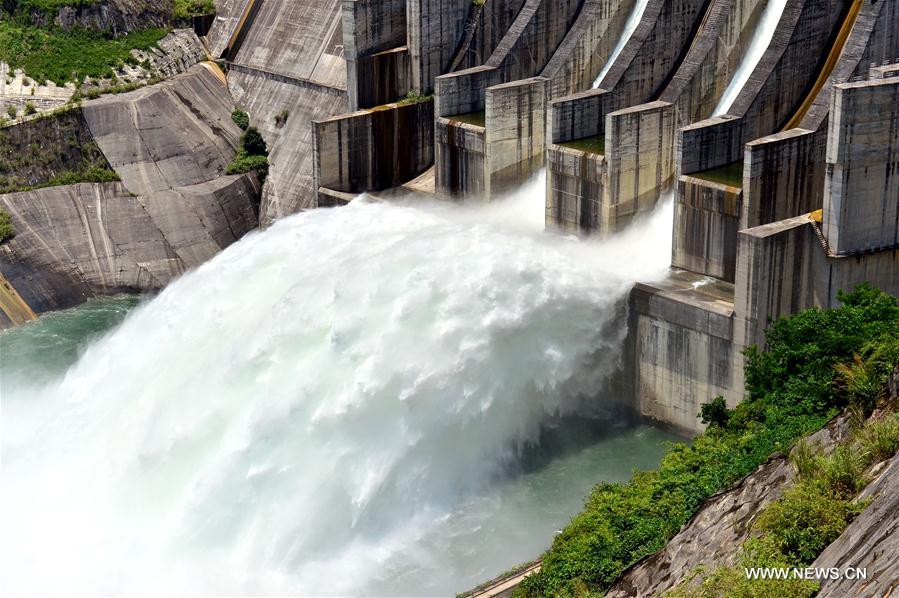 CHINA-GUANGXI-LONGTAN HYDROPOWER STATION (CN)