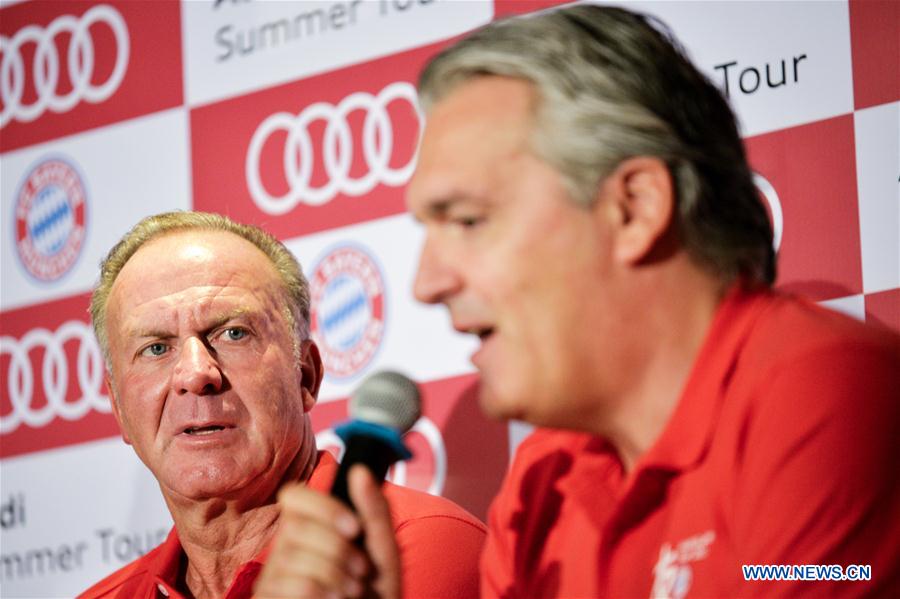 (SP)SINGAPORE-BAYERN MUNICH-PRESS CONFERENCE