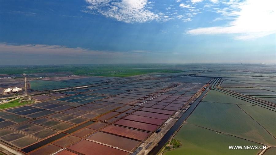 CHINA-HEBEI-TANGSHAN-SALT-PRODUCTION(CN)