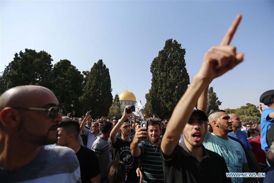 MIDEAST-JERUSALEM-OLD CITY-TEMPLE MOUNT (NOBLE SANCTUARY)-CLASHES