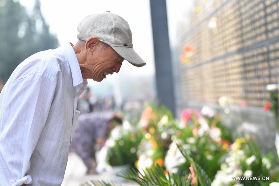 CHINA-TANGSHAN-EARTHQUAKE-COMMEMORATION (CN)