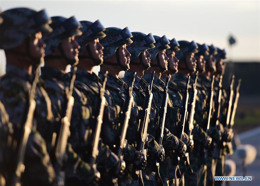 (PLA 90)CHINA-INNER MONGOLIA-MILITARY PARADE (CN)