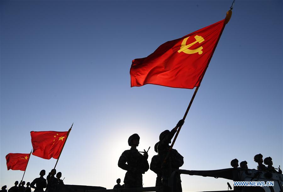 (PLA 90)CHINA-INNER MONGOLIA-MILITARY PARADE (CN)