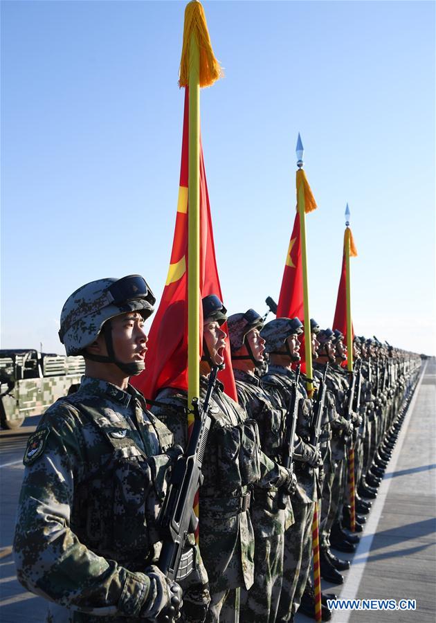 (PLA 90)CHINA-INNER MONGOLIA-MILITARY PARADE (CN)