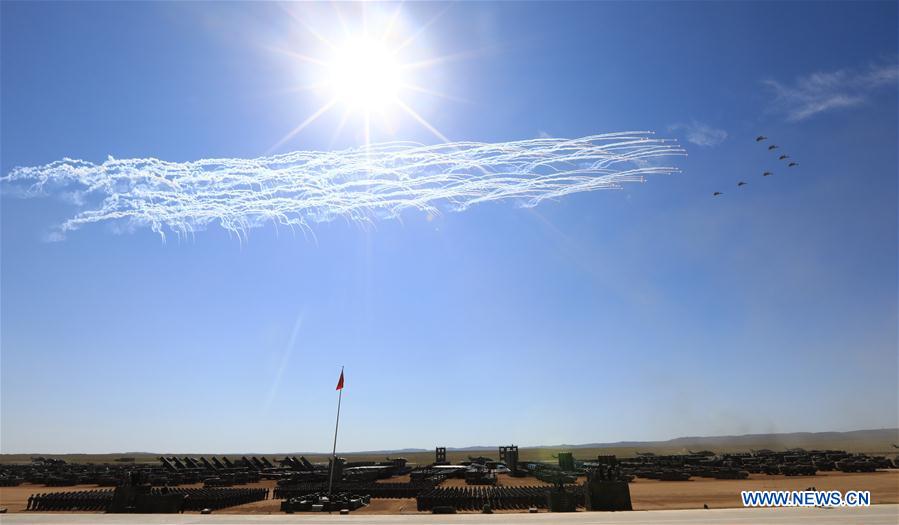 (PLA 90)CHINA-INNER MONGOLIA-ZHURIHE-MILITARY PARADE (CN)