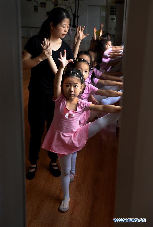 CHINA-SHUCHENG-DANCE-KIDS(CN)
