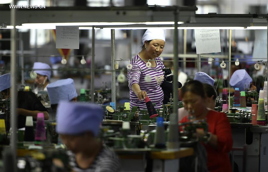 CHINA-NINGXIA-WUZHONG-FEMALE WEAVERS(CN)