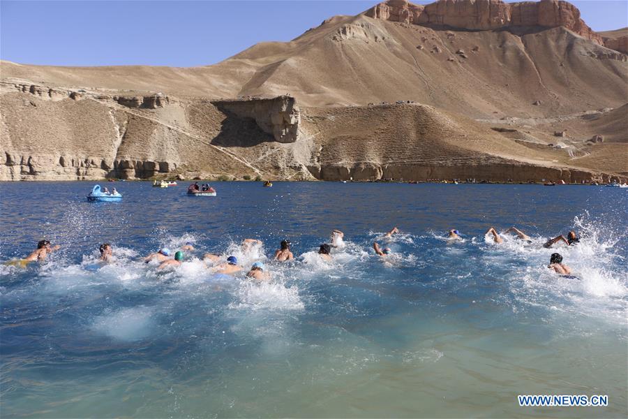 (SP)AFGHANISTAN-BAMYAN-SWIMMING-COMPETITION