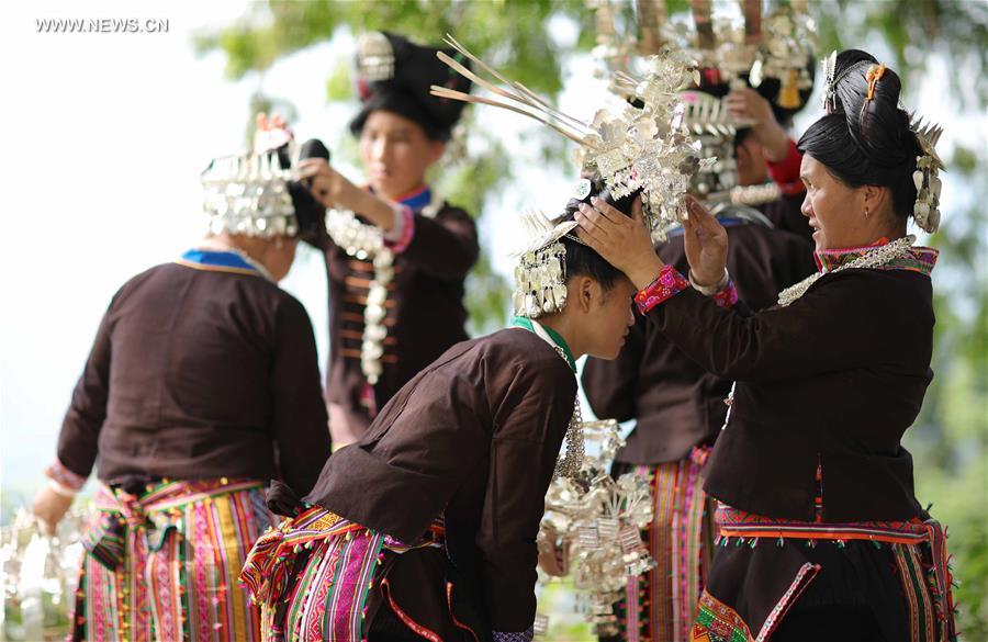 # CHINA-GUIZHOU-DANCE(CN)