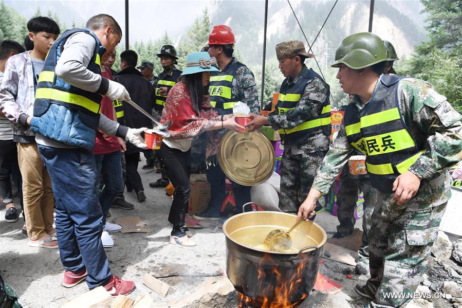 CHINA-SICHUAN-JIUZHAIGOU-EARTHQUAKE-RESCUE (CN)