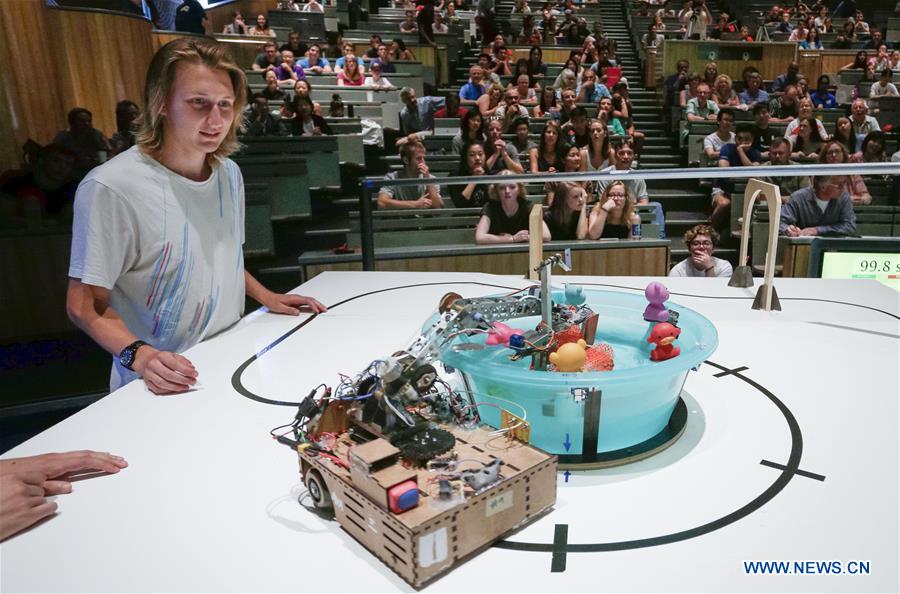 CANADA-VANCOUVER-ROBOT-COMPETITION