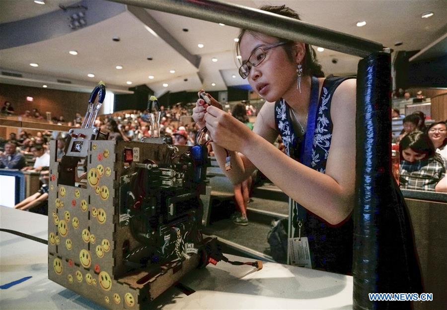CANADA-VANCOUVER-ROBOT-COMPETITION