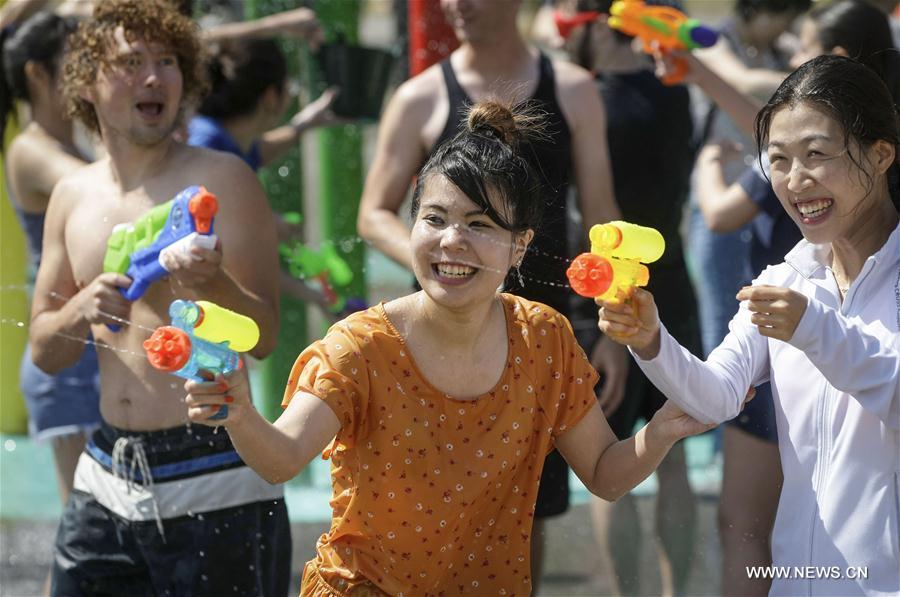 CANADA-VANCOUVER-WATER FIGHT