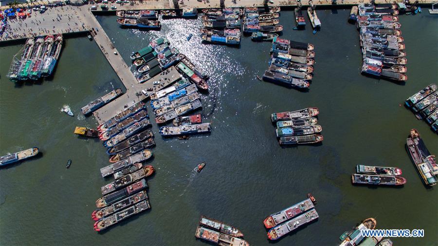 CHINA-GUANGDONG-YANGJIANG-FISHING SEASON (CN)