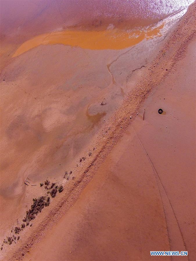 AUSTRALIA-LAKE BUMBUNGA