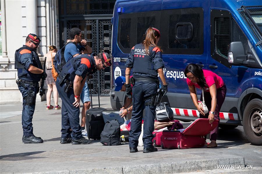 SPAIN-BARCELONA-TERROR ATTACKS-MOURNING