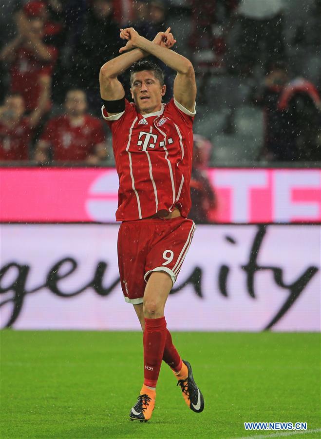 (SP)GERMANY-MUNICH-SOCCER-BUNDESLIGA-BAYERN MUNICH VS BAYER 04 LEVERKUSEN