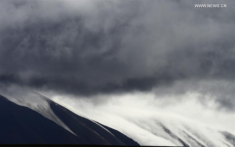 CHINA-QINGHAI-YUZHU PEAK-SCENERY (CN)   