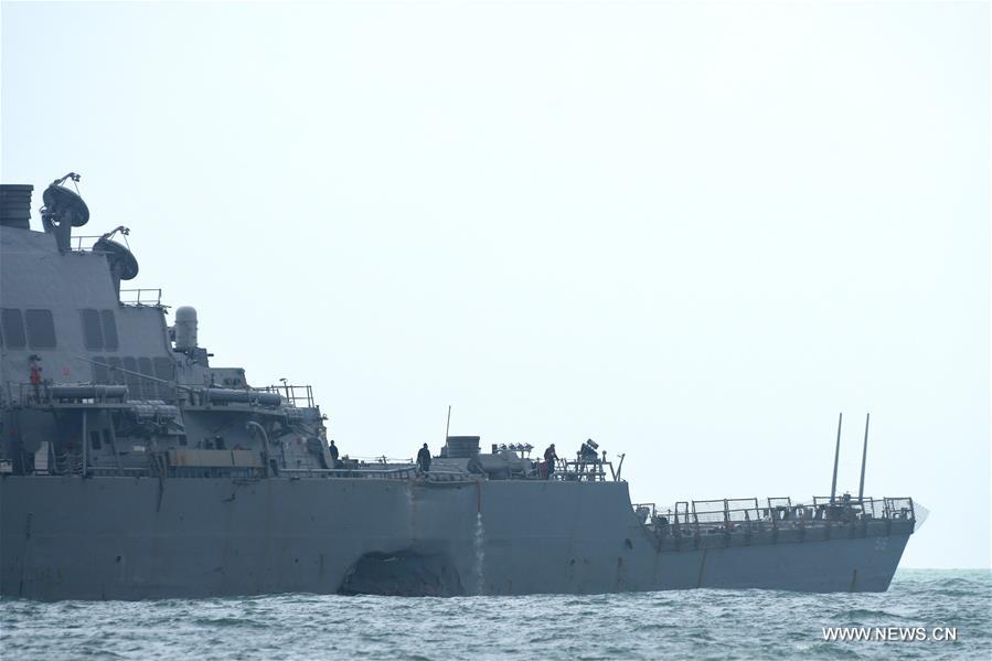 SINGAPORE-U.S.-NAVY-FLEET-COLLISION
