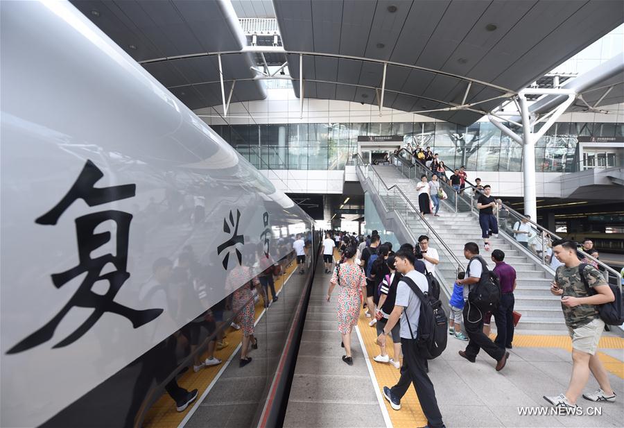 CHINA-BEIJING-FUXING BULLET TRAINS-OPERATION (CN)