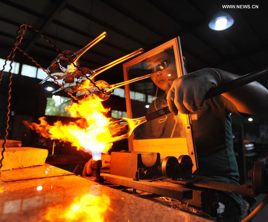 CHINA-HEBEI-HEJIAN-ART GLASS (CN)