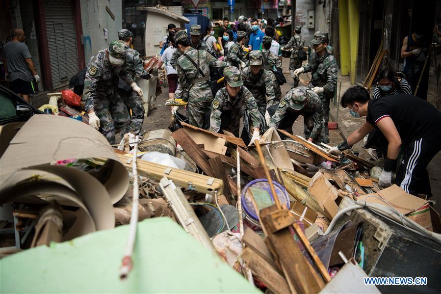 CHINA-MACAO-PLA-TYPHOON HATO-DISASTER RELIEF (CN)